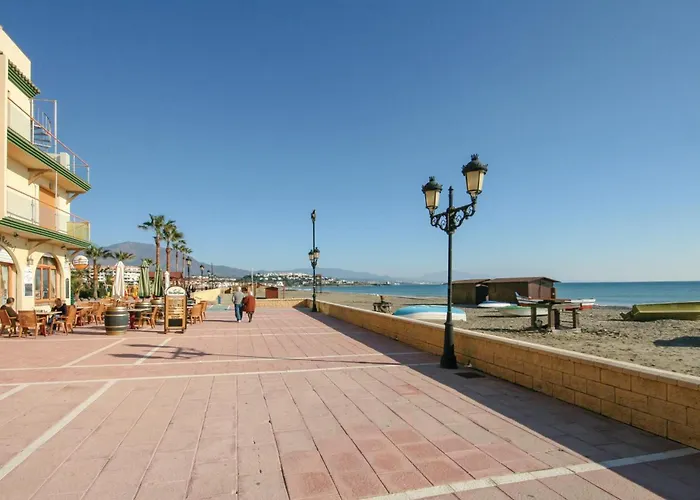 Lovely Apartment In San Luis De Sabinillas