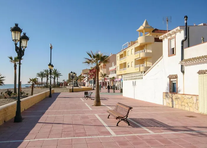 Lovely Apartment In San Luis De Sabinillas
